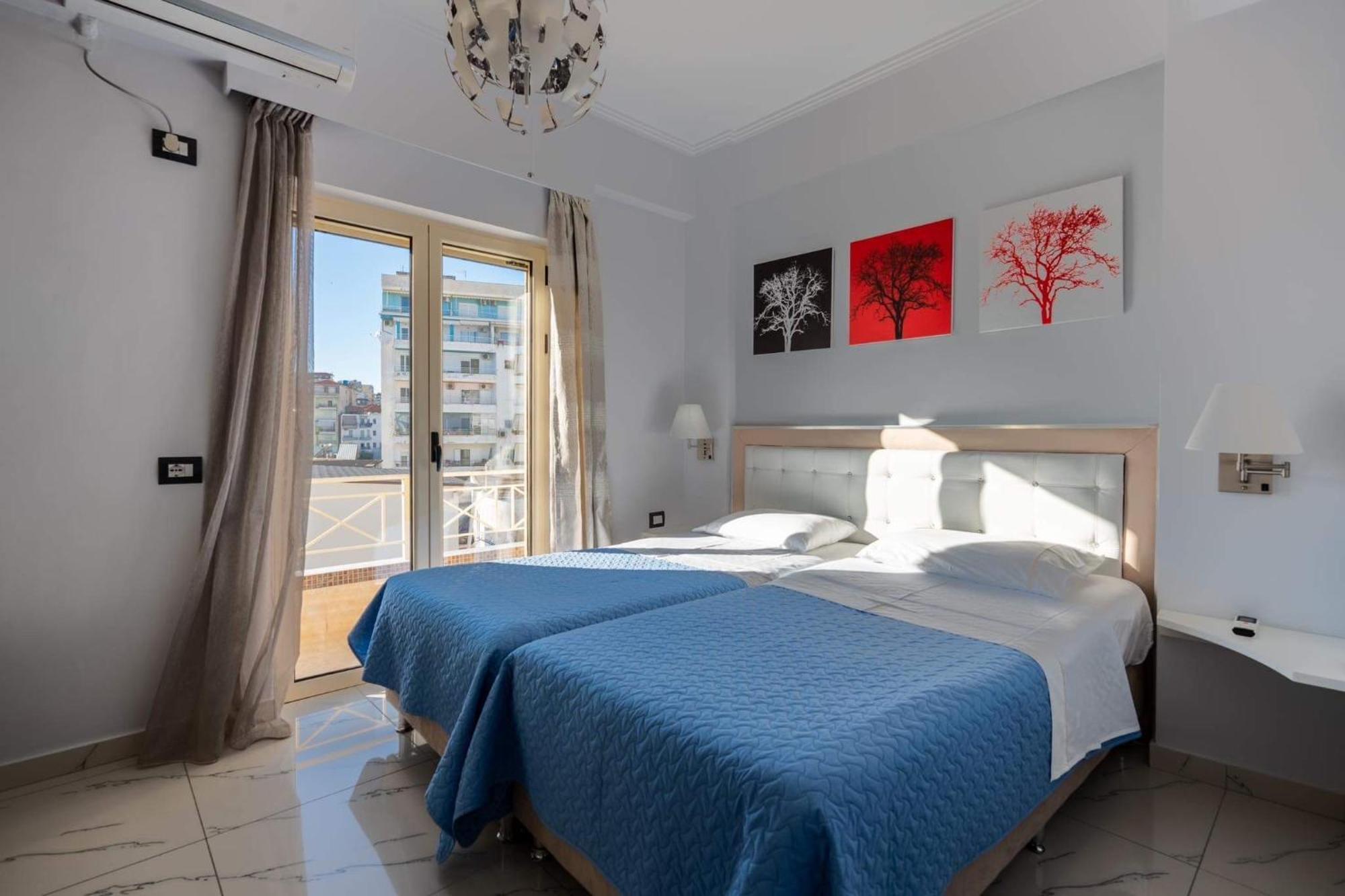 Apartment In Saranda Экстерьер фото