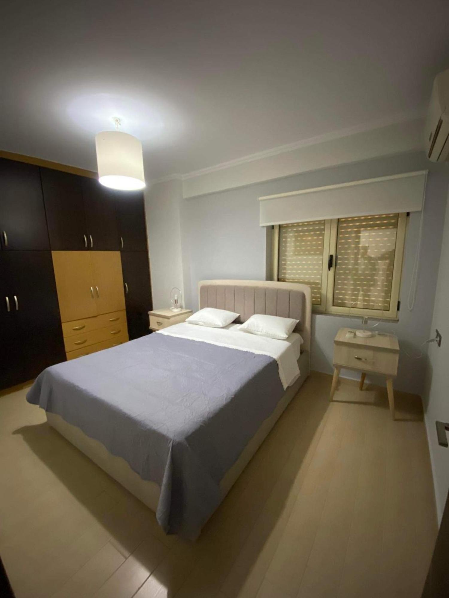 Apartment In Saranda Экстерьер фото