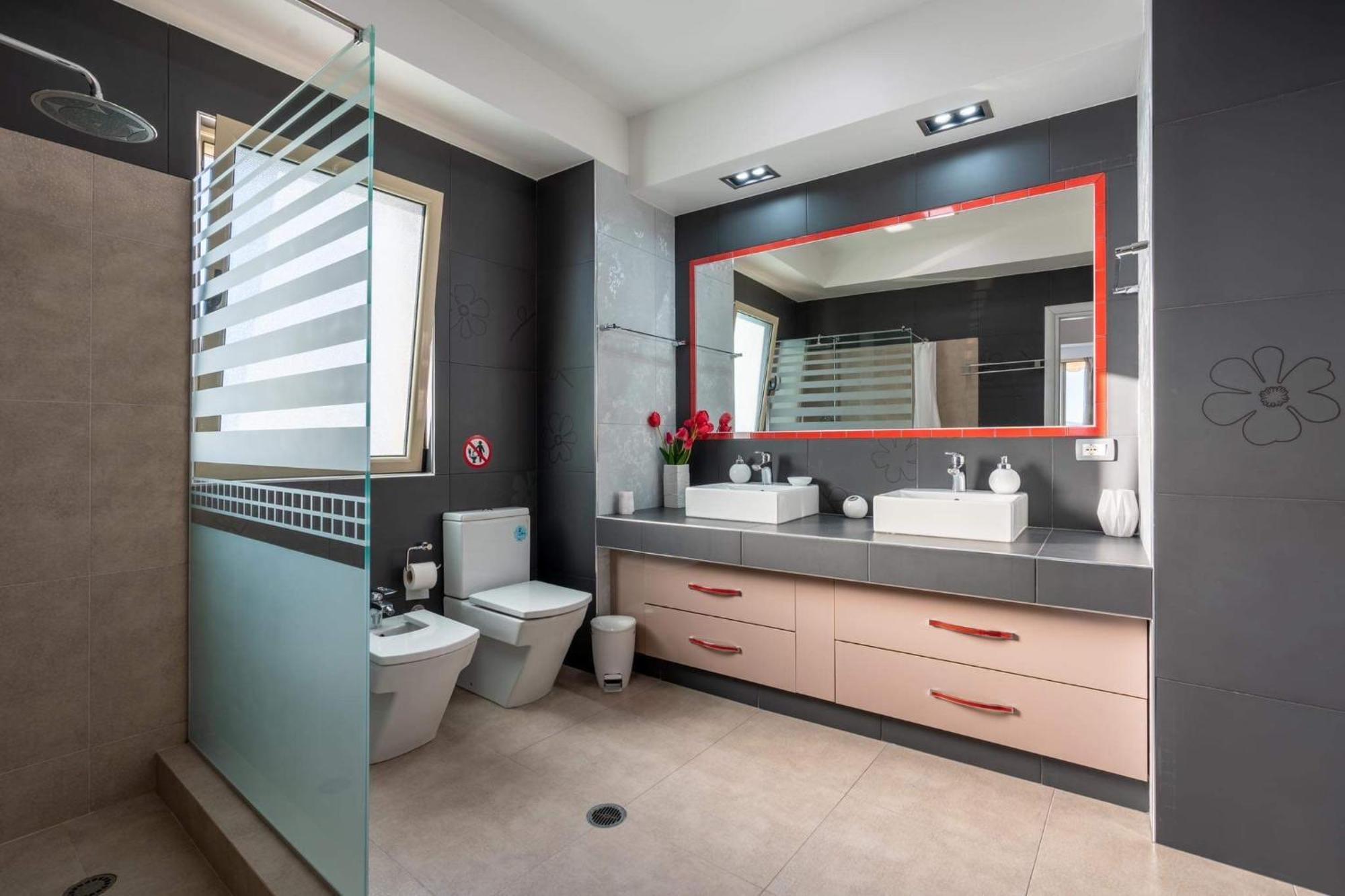 Apartment In Saranda Экстерьер фото