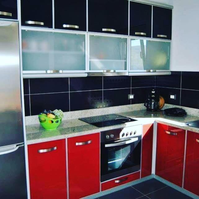 Apartment In Saranda Экстерьер фото